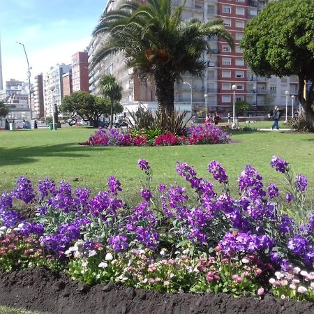 Апартаменты Departamento En Plaza Colon, 200 Mts De La Playa Мар-дель-Плата Экстерьер фото