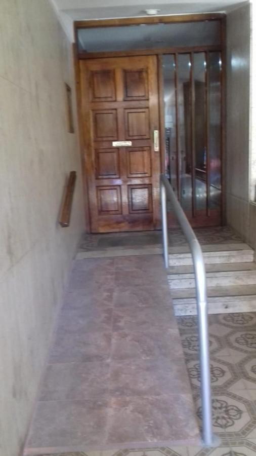 Апартаменты Departamento En Plaza Colon, 200 Mts De La Playa Мар-дель-Плата Экстерьер фото